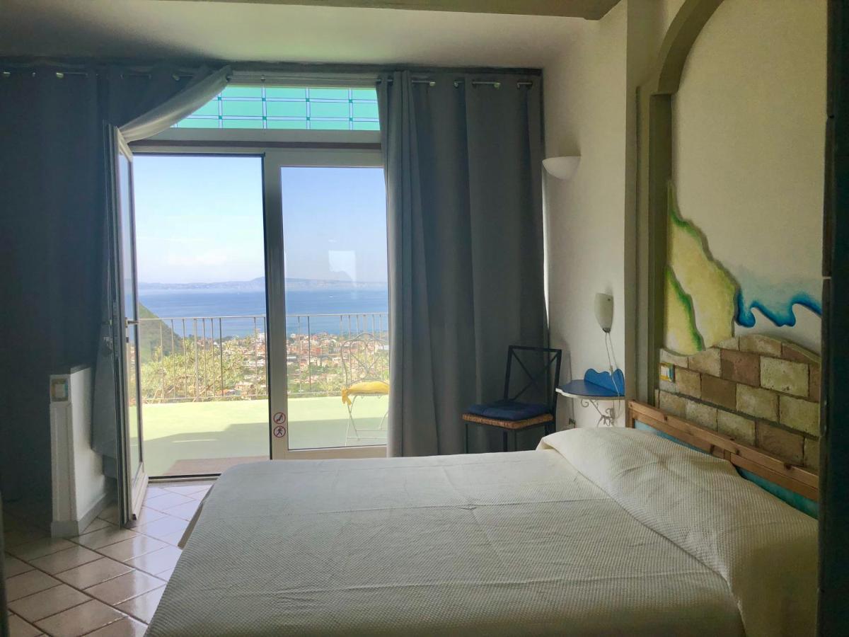 Casa Mazzola Bed & Breakfast Сант'Агнело Екстериор снимка