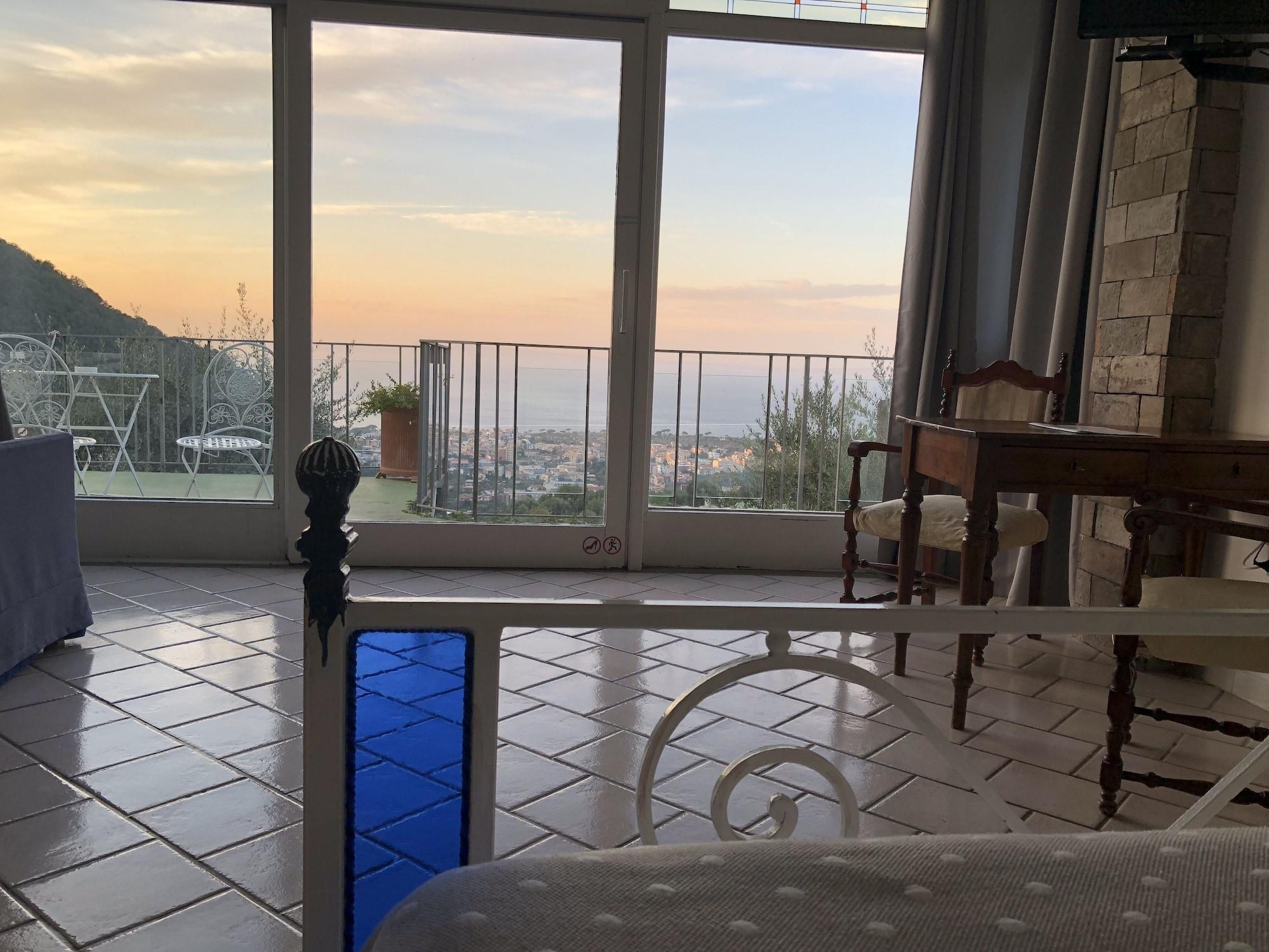 Casa Mazzola Bed & Breakfast Сант'Агнело Екстериор снимка